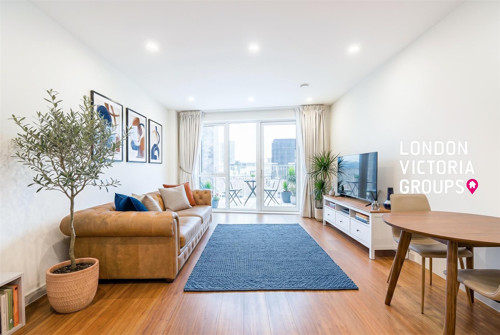 1 bed property in 24 Penny Brookes Street, London